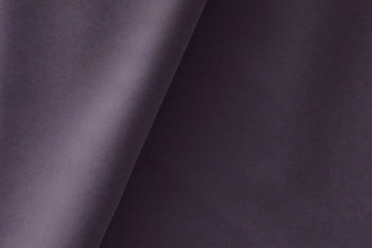 Elegant Deep Plum Super 130’s Australian Merino Wool Poly Wool Suiting Fabric
