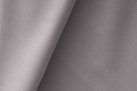 Super 130’s Extrafine Merino Wool Poly-Wool Suiting by Adlantino – Light Grey Sophistication for Modern Men’s Tailored Wear.