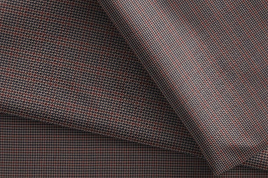 Chic Fine Merino Wool Polyester Blend Micro Checks Suiting