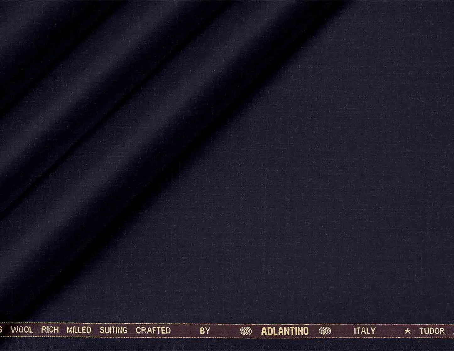 Premium Super 130's Wool Rich Milled Suiting – Plain Micro Structure for Modern Menswear