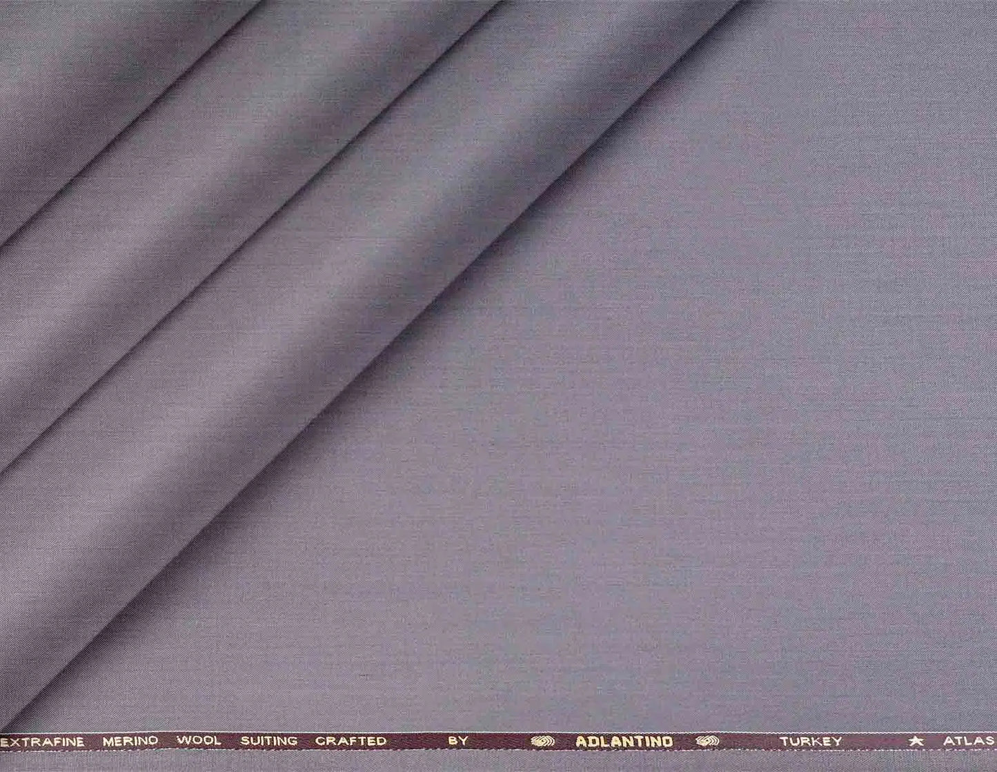 Elegant Silver Grey Super 130’s Poly-Wool Suiting Fabric for Modern Menswear