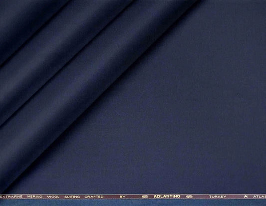 Super 100’s Extrafine Merino Wool Poly-Wool Suiting – Navy Blue Classic Tailoring Fabric for Modern Men.