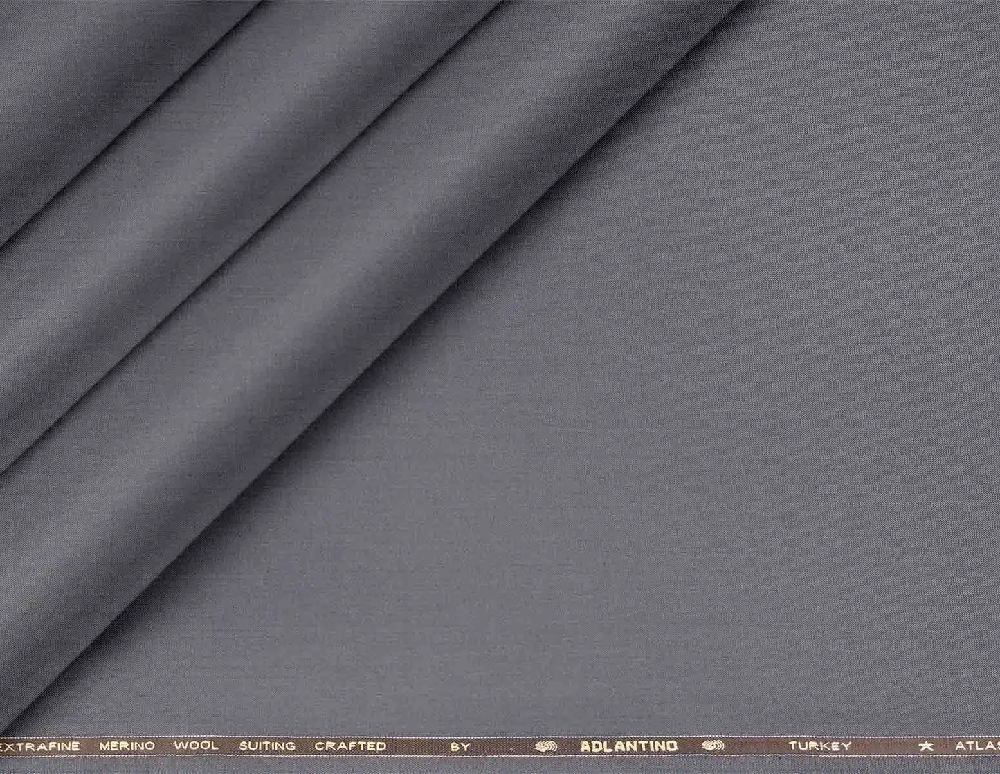 Modern Grey Super 100’s Extrafine Merino Wool Poly-Wool Suiting Fabric for Menswear