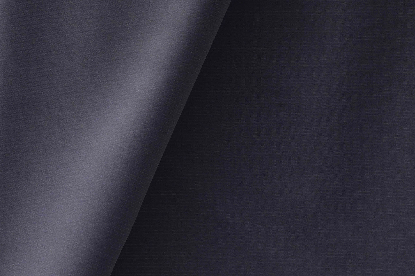 Chic Fine Merino Wool Polyester Blend Micro Plain Suiting