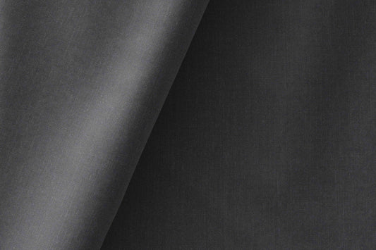 Smooth Charcoal Super 90’s Poly-Wool Blended Suiting Fabric for Modern Menswear
