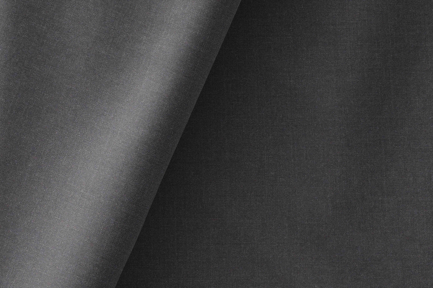 Classic Graphite Super 90’s Poly-Wool Blended Suiting Fabric for Modern Menswear