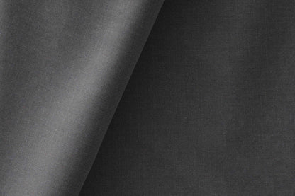 Classic Graphite Super 90’s Poly-Wool Blended Suiting Fabric for Modern Menswear