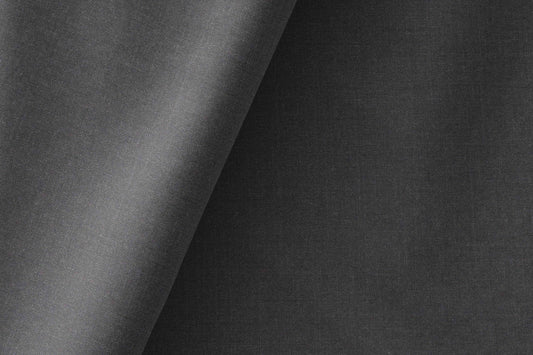 Classic Graphite Super 90’s Poly-Wool Blended Suiting Fabric for Modern Menswear
