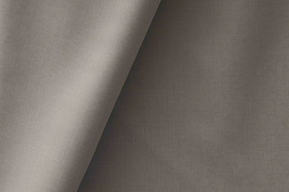 Refined Light Grey Super 130’s Australian Merino Wool Poly Wool Suiting Fabric