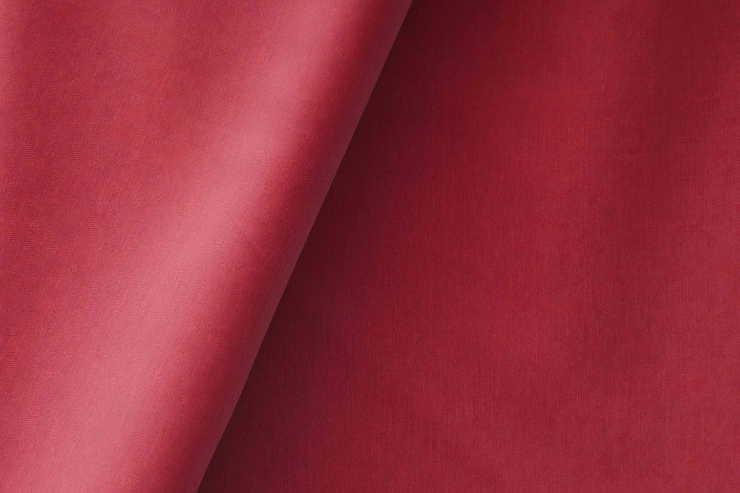 Crimson Red Superfine Giza Cotton Super 70’s Regal by Tessitura Monti