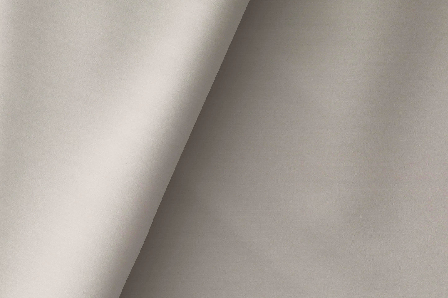 Ivory Superfine Giza Cotton Super 70’s Regal by Tessitura Monti