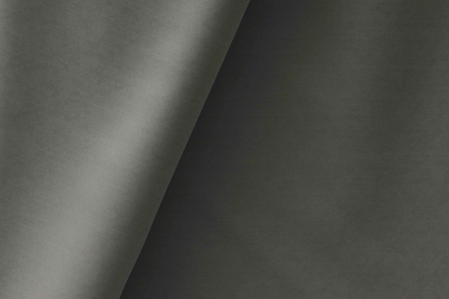Charcoal Superfine Giza Cotton Super 70’s Regal by Tessitura Monti