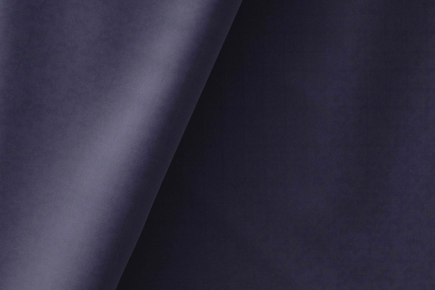 Carbon Blue Super 100's Merino Wool Blend Poly-Wool Suiting Fabric for Year-Round Wear