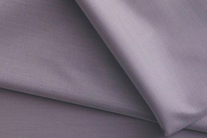 Elegant Silver Grey Super 130’s Poly-Wool Suiting Fabric for Modern Menswear