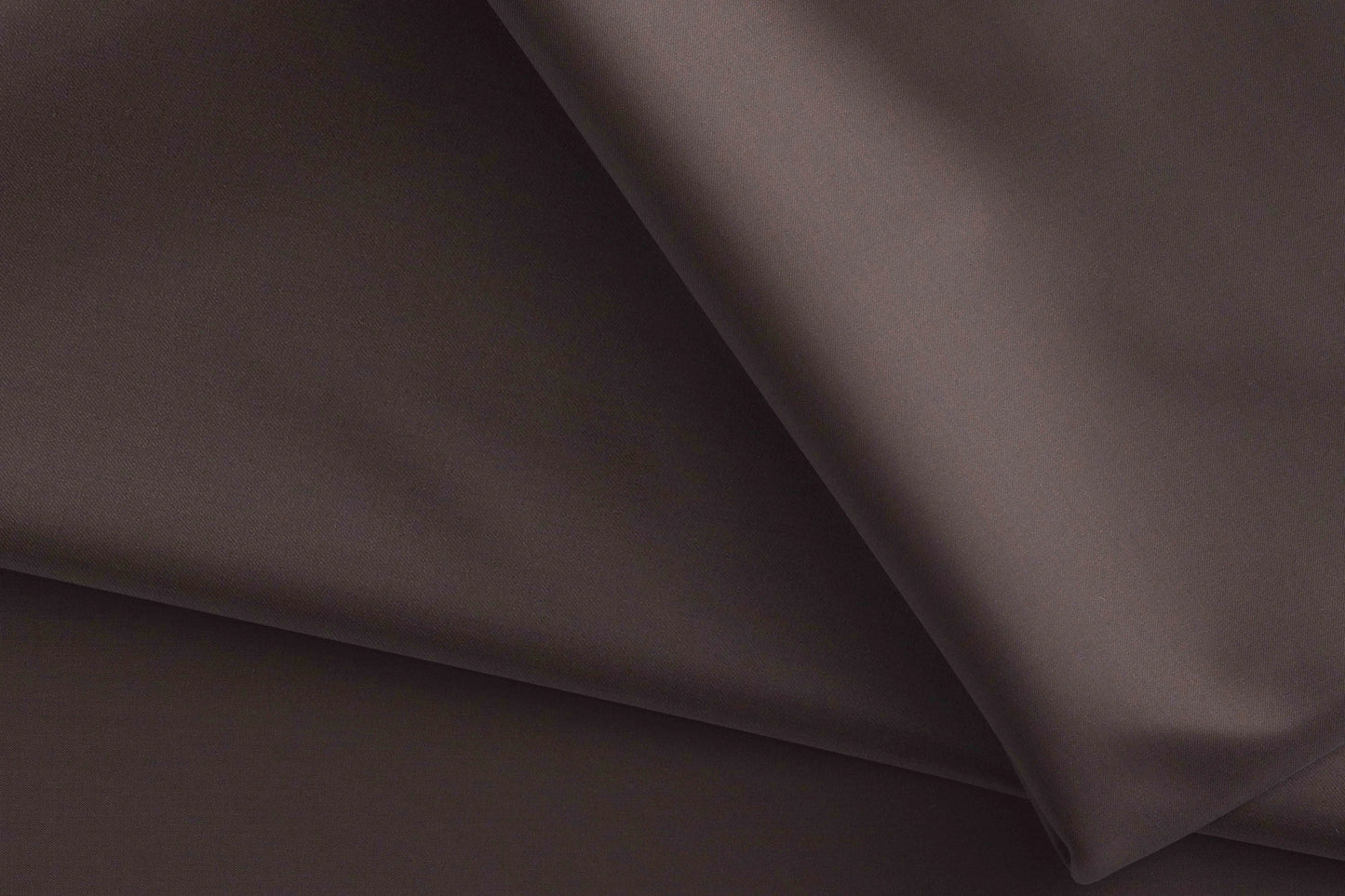 Rich Mocha Super 100’s Poly-Wool Suiting Fabric for Modern Menswear