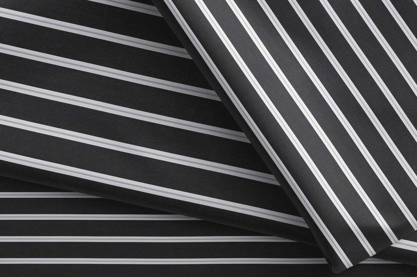 Super Ply 120’s Tessitura Monti India 100% Superfine Giza Cotton – Black White Bold Stripe