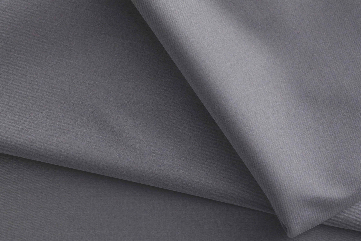 Modern Grey Super 100’s Extrafine Merino Wool Poly-Wool Suiting Fabric for Menswear