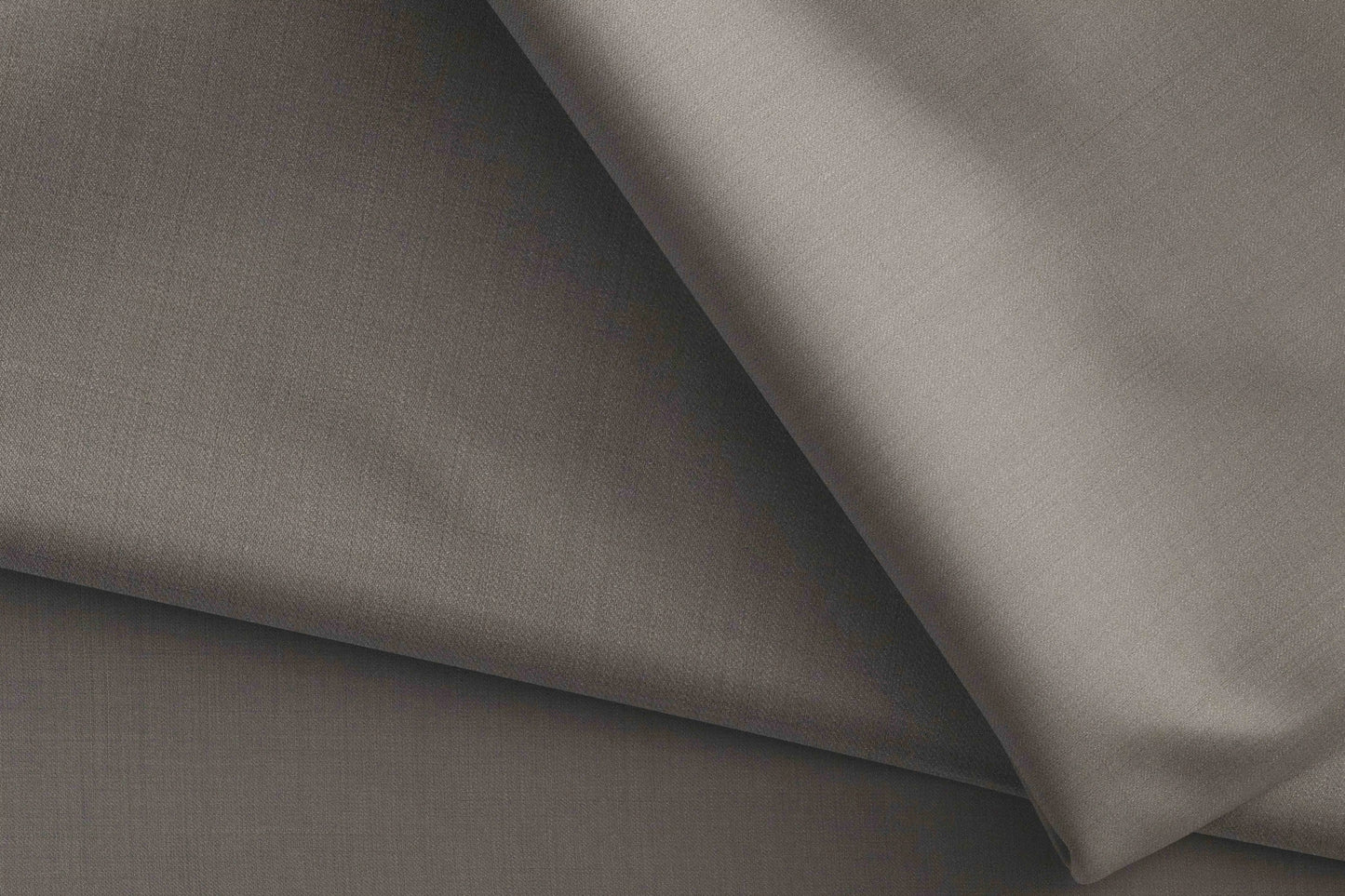Refined Light Grey Super 130’s Australian Merino Wool Poly Wool Suiting Fabric