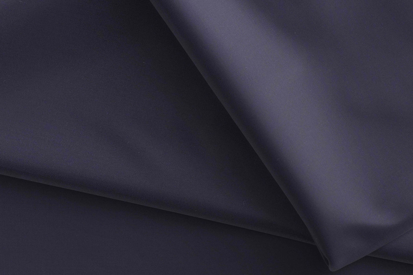 Midnight Navy Super 110’s Extrafine Merino Plain Micro Suiting Poly Wool Fabric for Modern Menswear