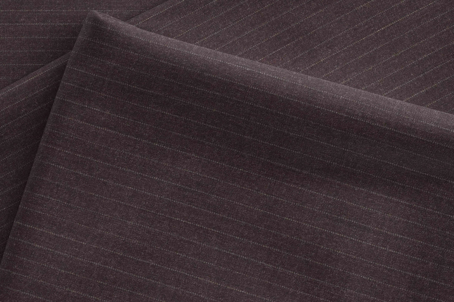 Super 130’s Rich Milled Wool Micro-Structure Suiting for Contemporary Menswea