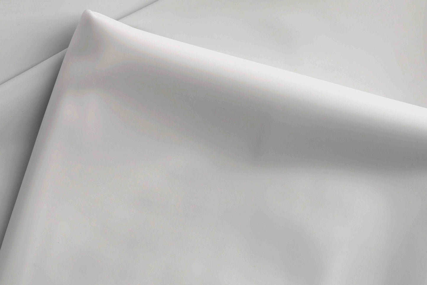 Classic White Superfine Giza Cotton Super 70’s Regal by Tessitura Monti