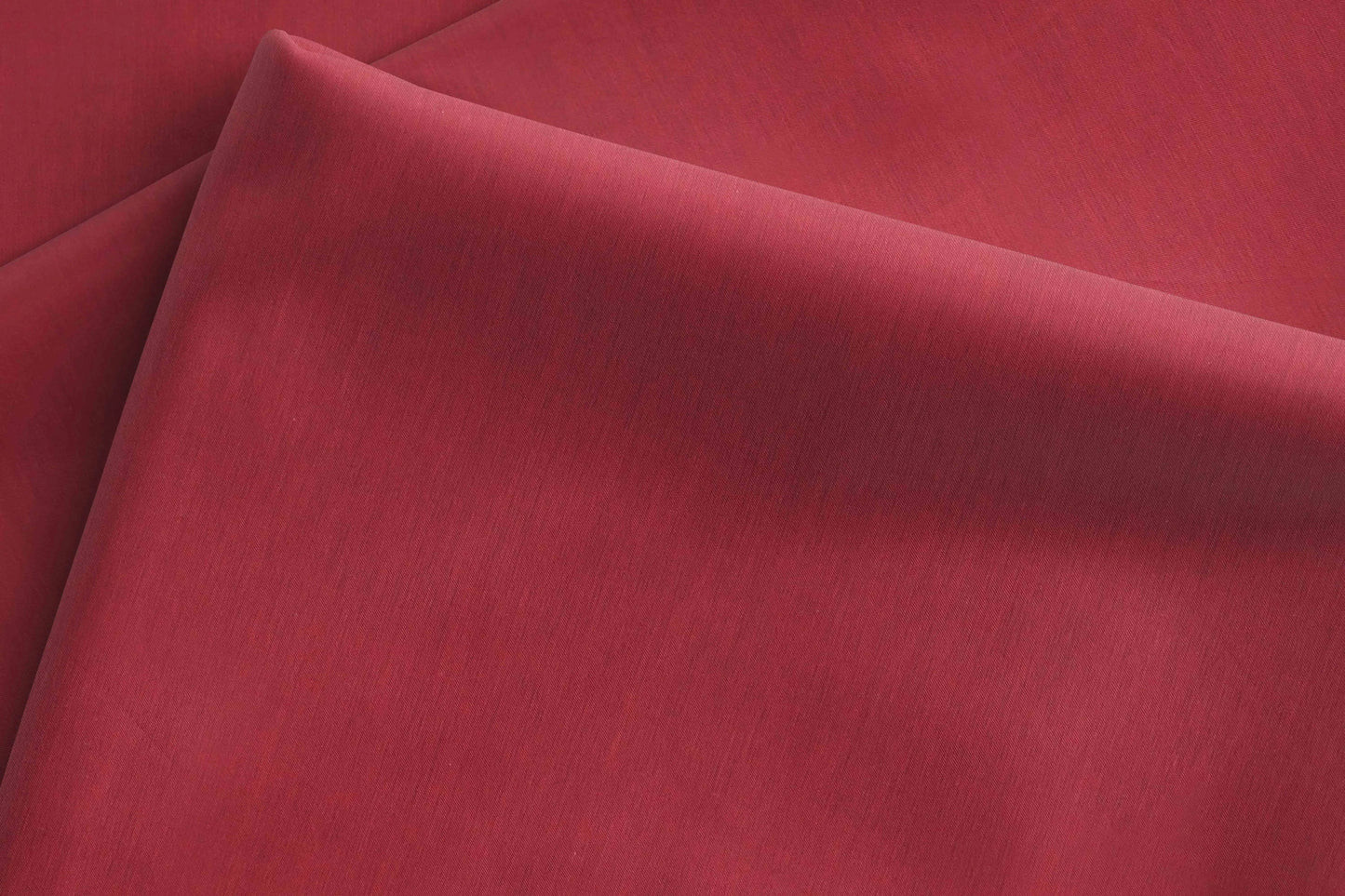 Crimson Red Superfine Giza Cotton Super 70’s Regal by Tessitura Monti