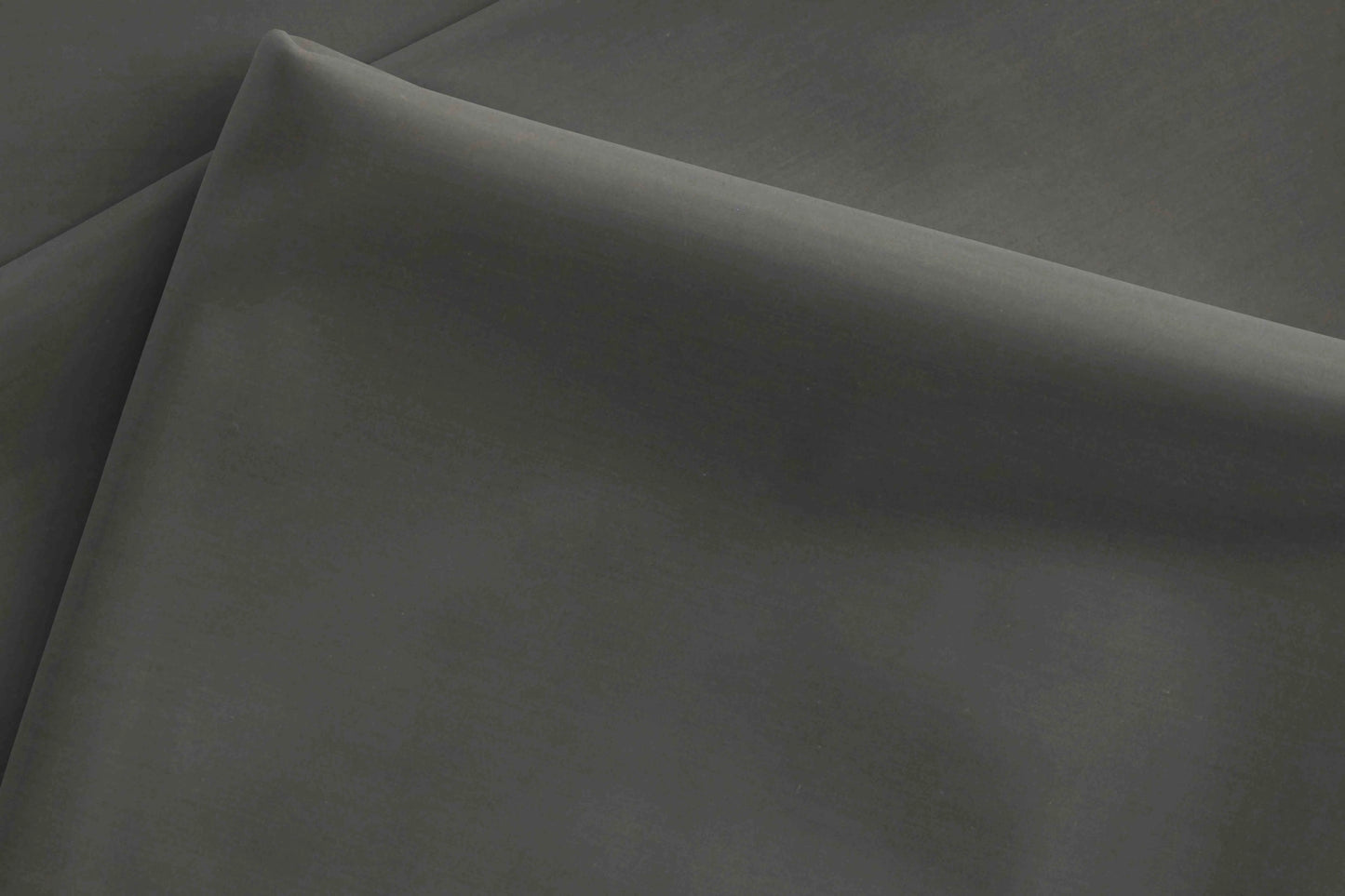 Charcoal Superfine Giza Cotton Super 70’s Regal by Tessitura Monti
